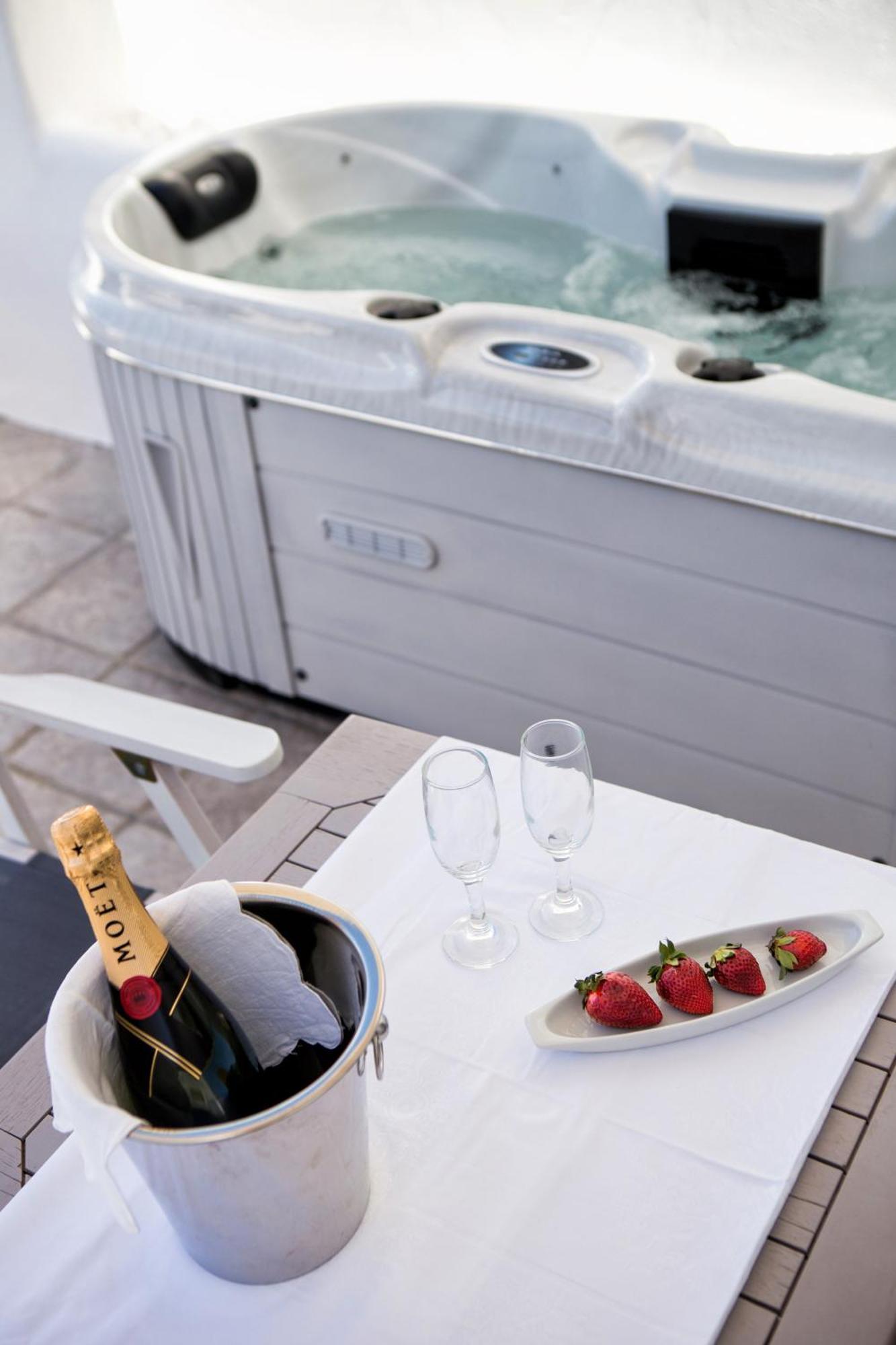 Yades - Sea View - Adults Only Naousa