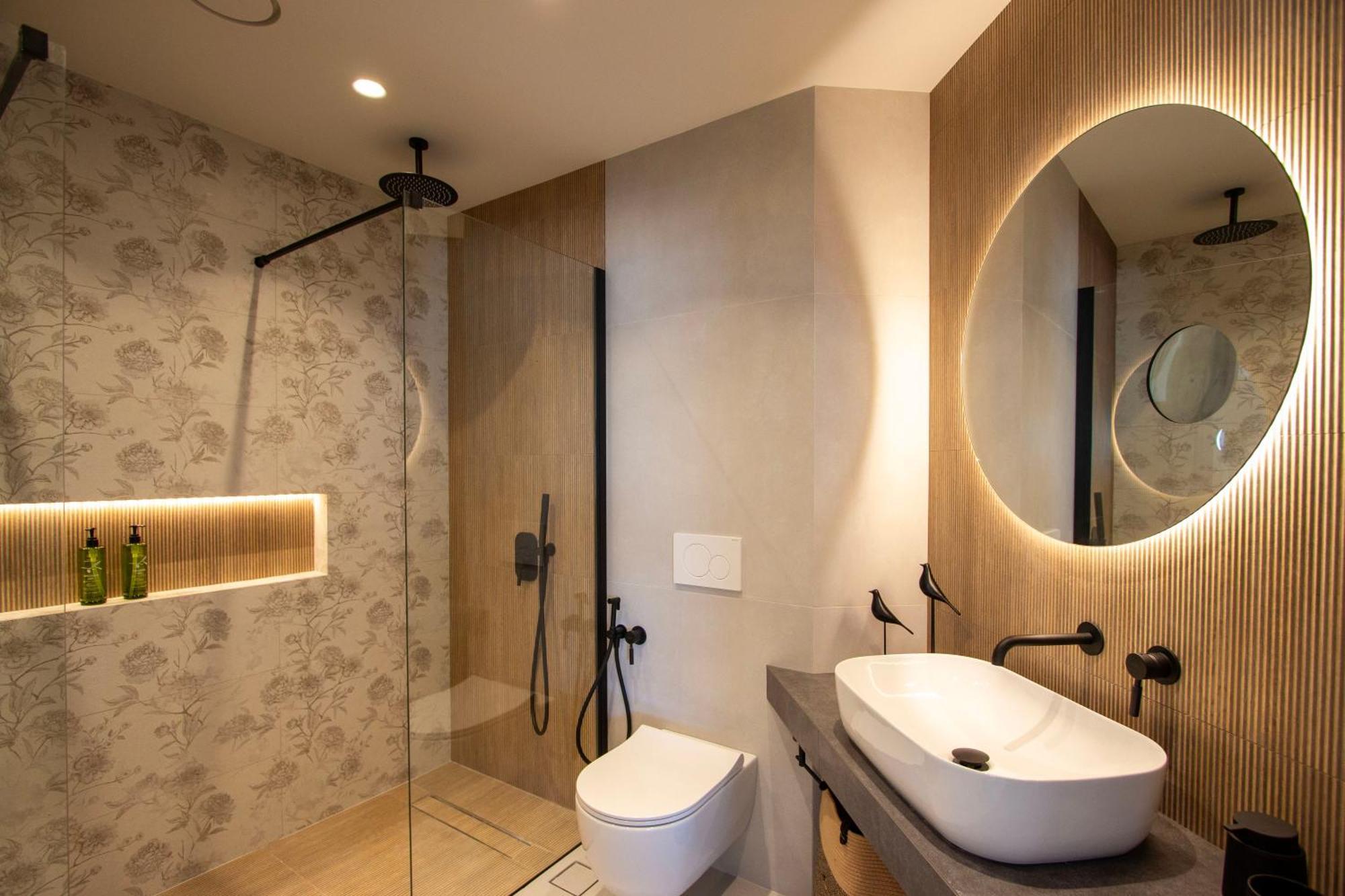 Yades - Sea View - Adults Only 2*